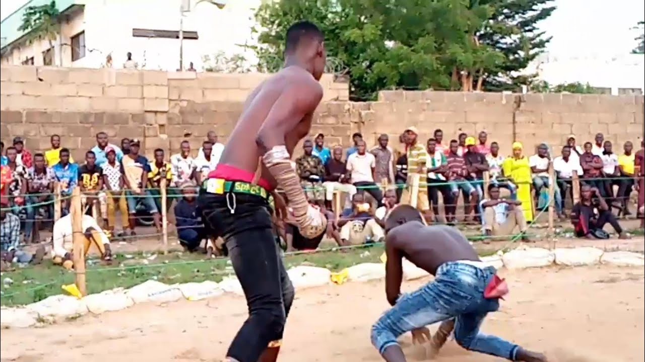 Jiya Autan Mamman ya nuna Bambanci tsakanin sa da Biyu shagon sama'ila