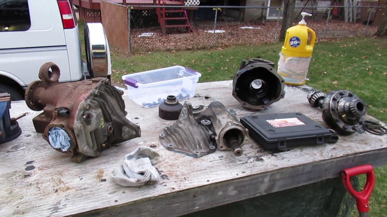 2005-2010 Jeep Grand Cherokee WK Front Differential Replacement and QTII to QDII Swap