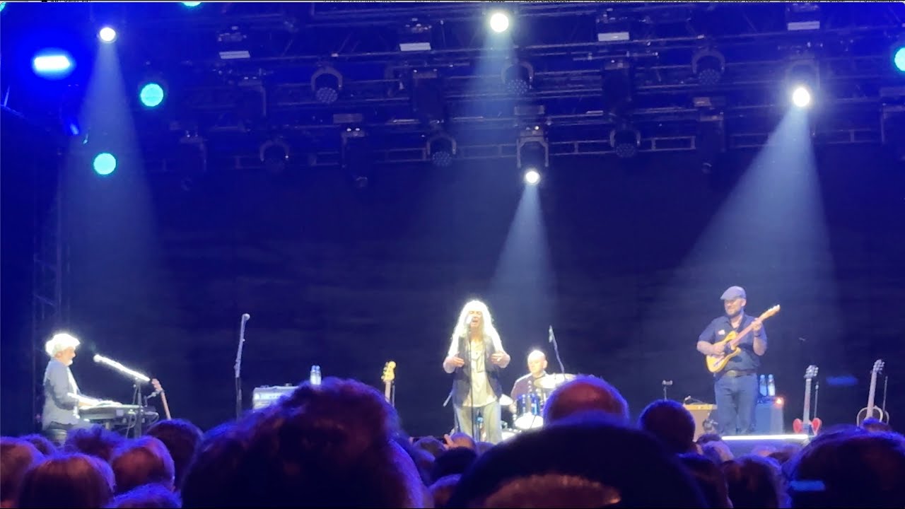 PATTI SMITH QUARTET – Work  [2025.07.14, München, Tollwood]