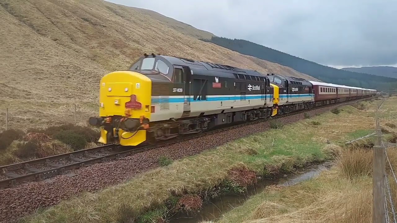 LSL 37401 & 37409 The Chairman's Train 20-23/04/25