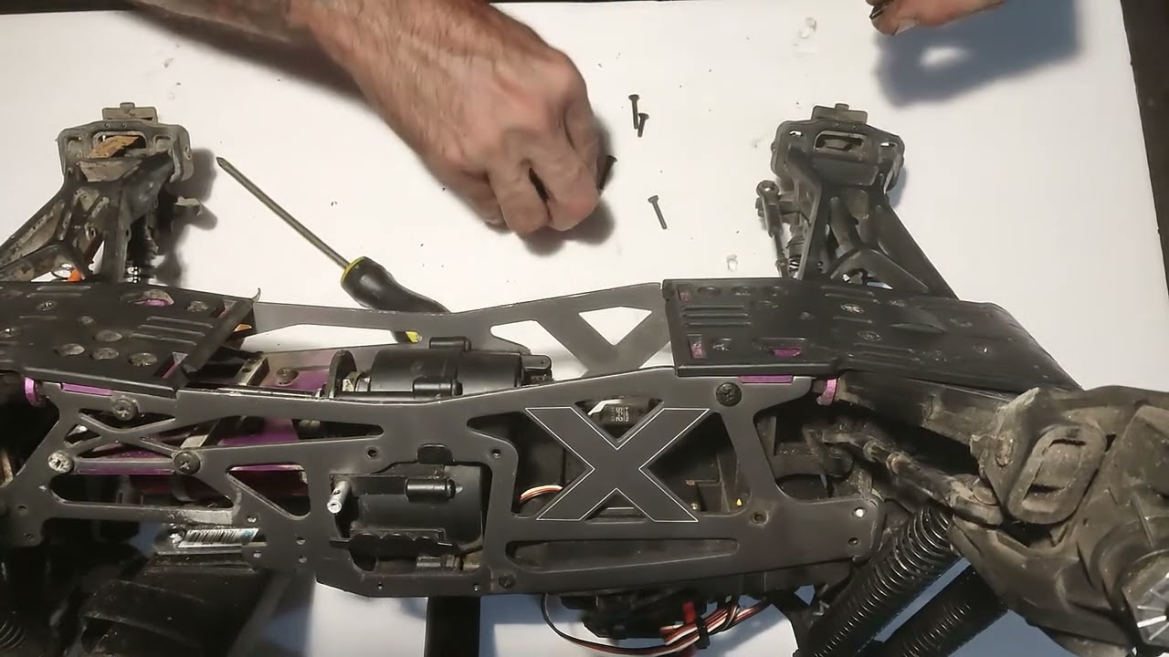 HPI Savage transmission mod nitro to brushless how to.
