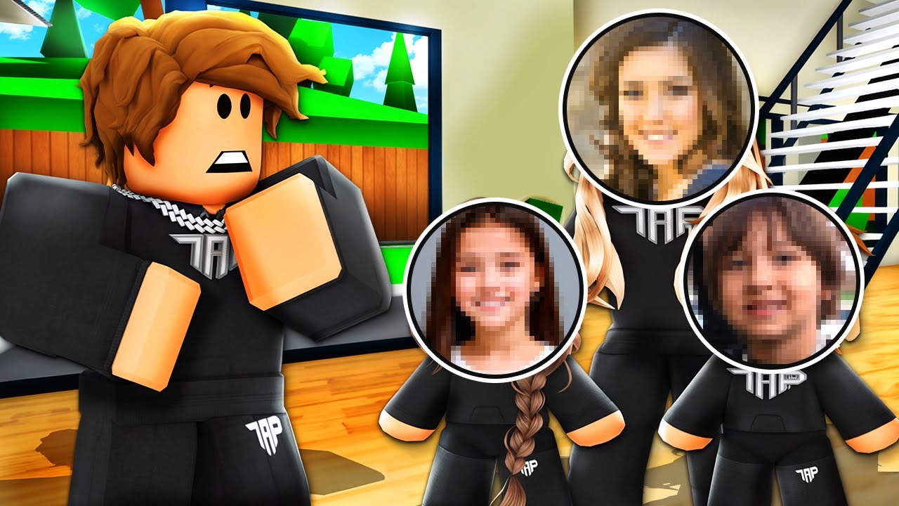 I Made My FAMILY Reveal Their FACE.. (Brookhaven RP)