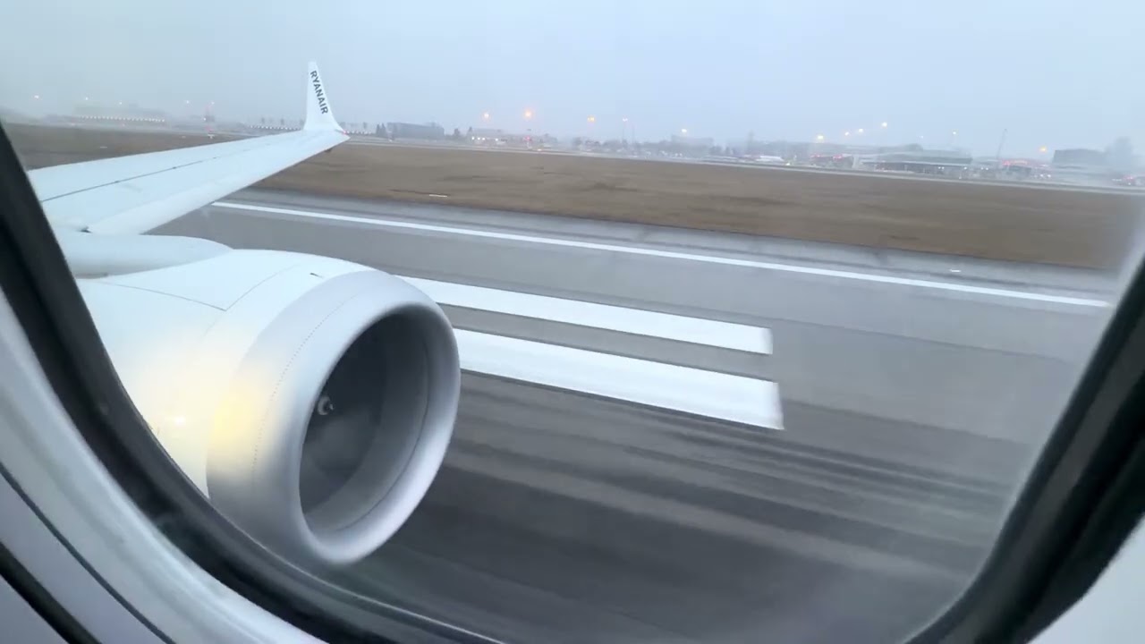 Ryanair Boeing 737 MAX 8200 Takeoff from Prague Havel