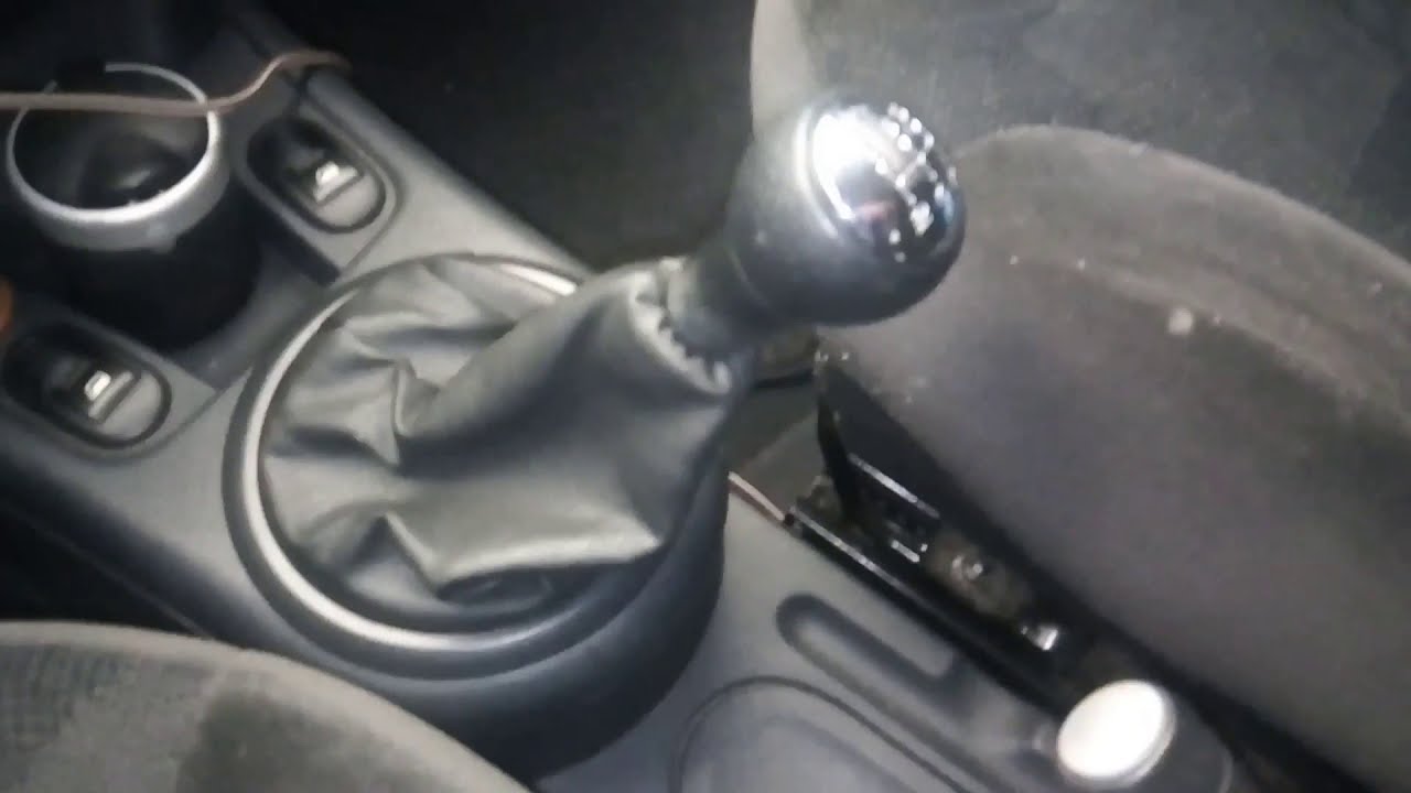Ajuste do cabo do trambulador Citroën C3 passo a passo