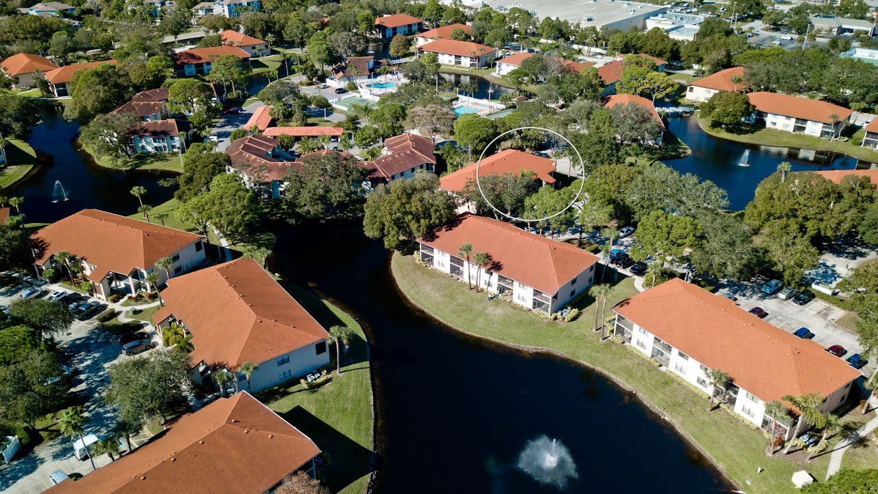 Shorewalk Vacation Condo/Villa - 4411 46th Ave W #203 - Bradenton, FL 34210 - VRBO #388452