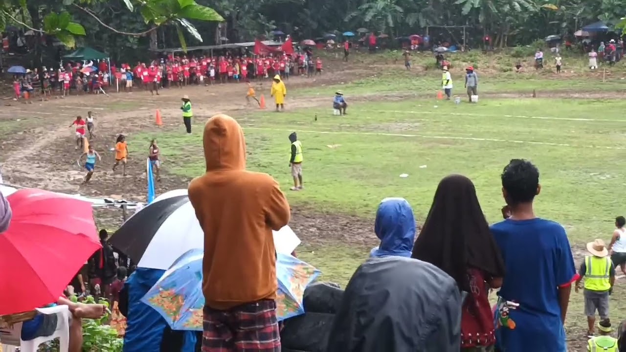 Tonoas Chuuk Track & Field Women 200m relay 1st Heat 2022