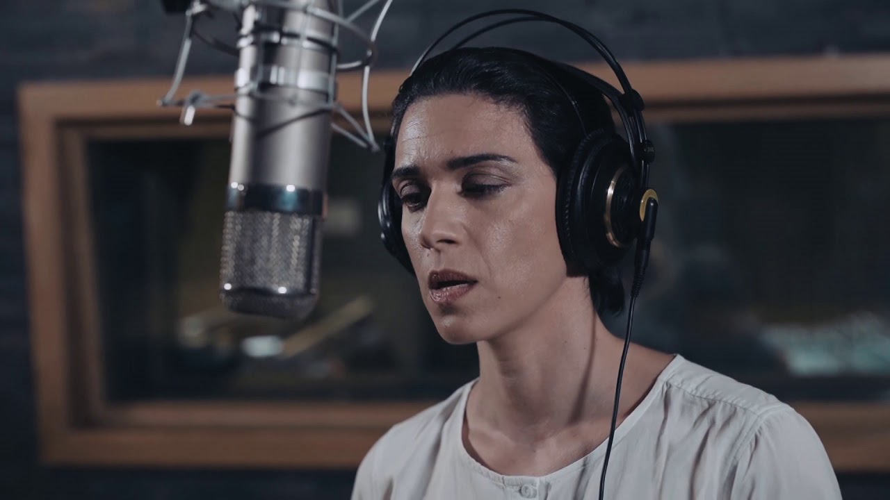 &Mu;ί&lambda;&alpha; &mu;&omicron;&upsilon; (&gamma;&iota;&alpha; &tau;&eta;&nu; &Alpha;&mu;&mu;ό&chi;&omega;&sigma;&tau;&omicron; ) Stephanie Krassa