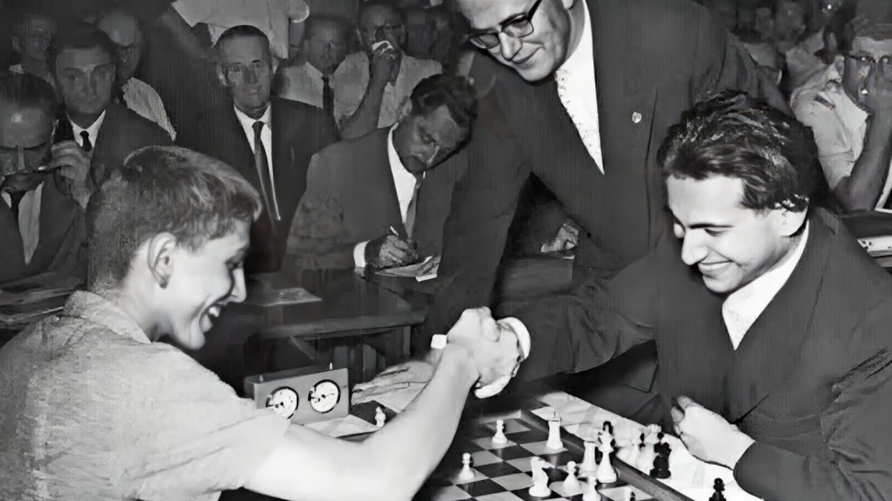 Robert James Fischer vs Mikhail Tal | Tal shows his tactical Supremacy #chessgames