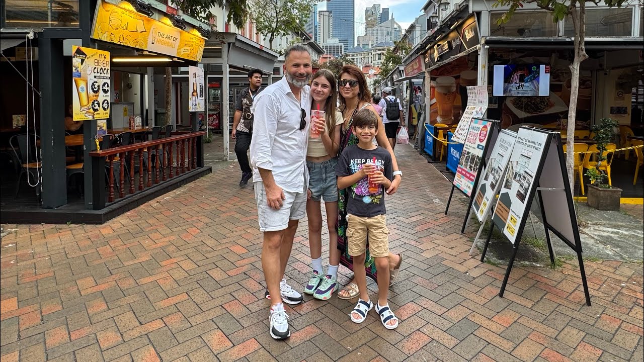 Prima zi in Singapore. China Town ne-a dat lovitura