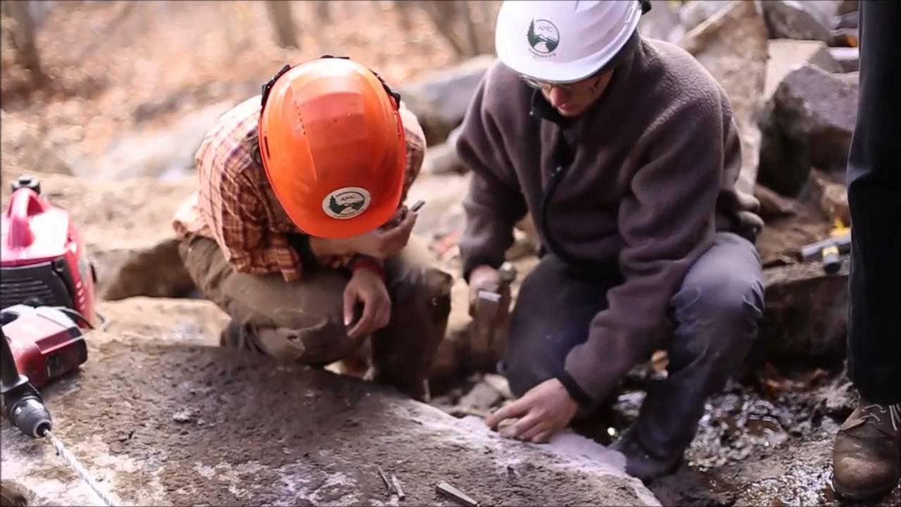 AMC Trail Crews at Work