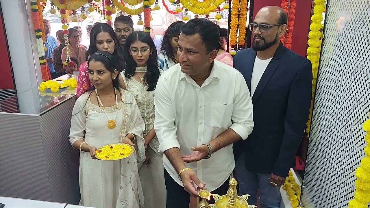 Goa gold work shop was inaugureted by DTDC chairmen kedar naik at mhapsa.