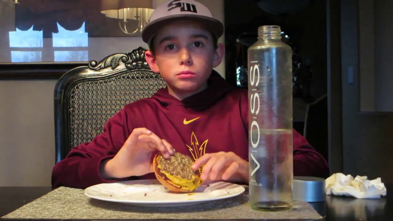 TEN YEAR OLD EATS A 10X10 FROM IN-N-OUT (INSANE)
