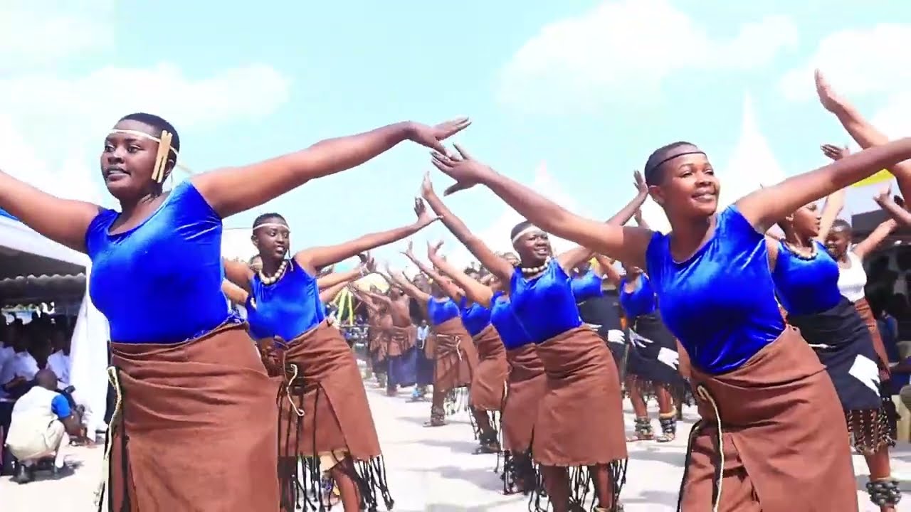UMUCO WACU || ITORERO RYABAYE IRYA MBERE MUGIHUGO MUKUBYINA BYAKINYARWANDA KURI ESB KAMONYI