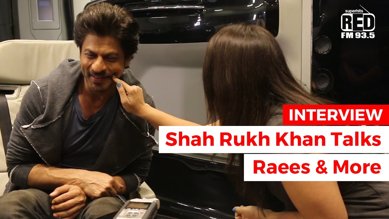 INTERVIEW: Shah Rukh Khan Talks About Raees & More | RJ Jiya