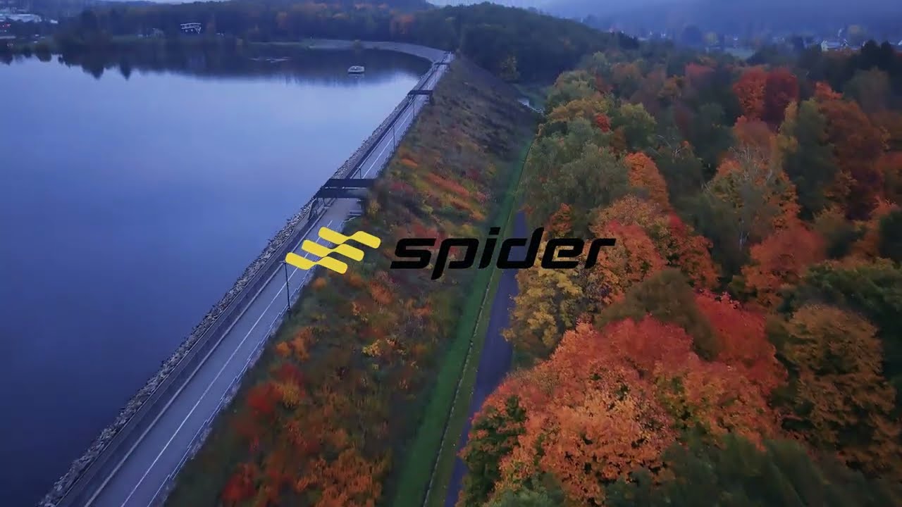 Effizientes M&auml;hen an sehr steilen und langen H&auml;ngen mit Spider Gro&szlig;fl&auml;chen- und B&ouml;schungsm&auml;hern