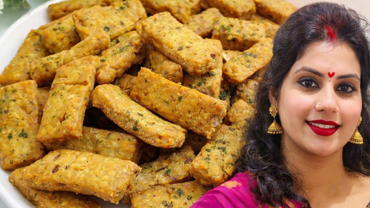 उबले आलू और गेहूं के आटे से बने नाश्ते को खाकर￼ मेहमान भी पूछेंगे कैसे बनाया। Namk pare Recipe#nasta