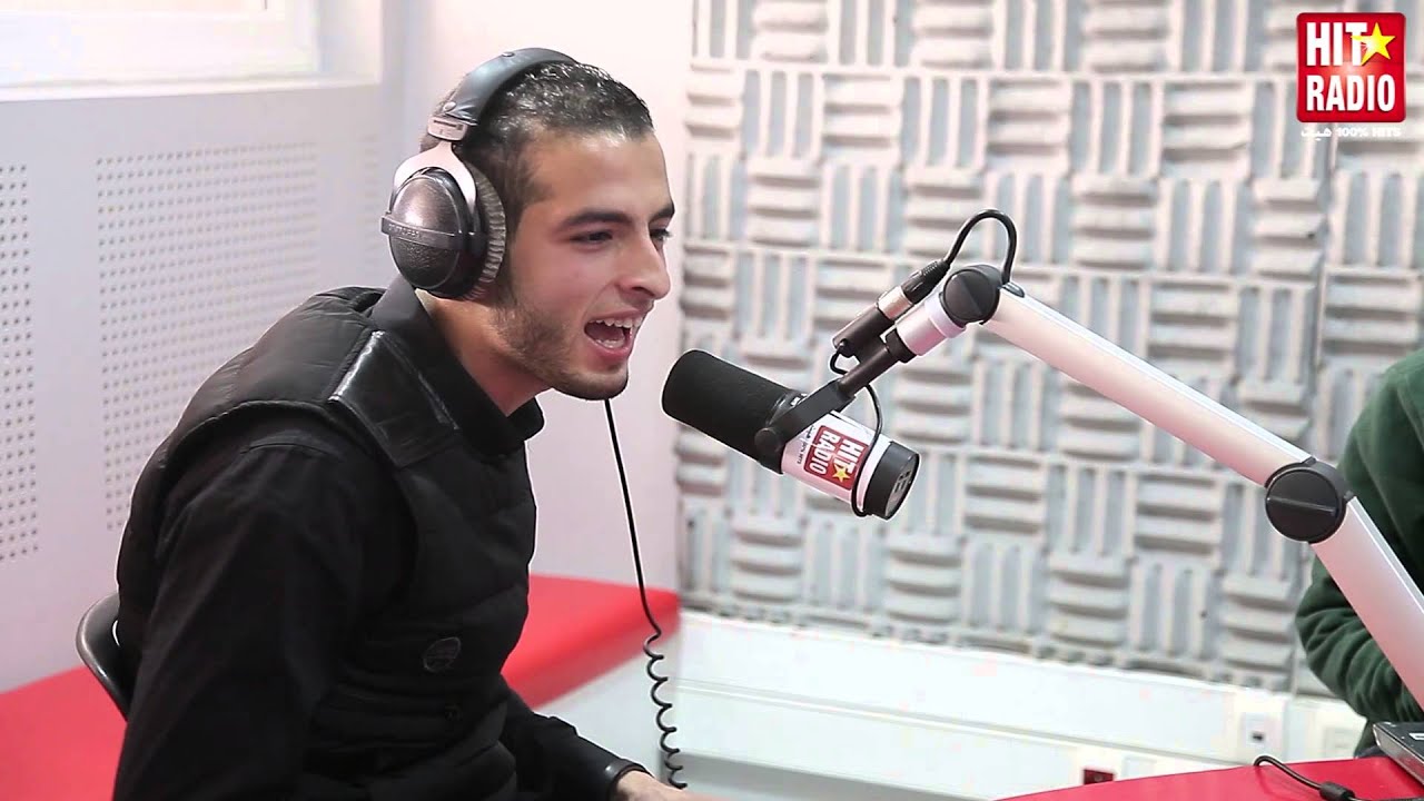 LIVE D'AMINUX DANS LE MORNING DE MOMO SUR HIT RADIO - 03/02/14
