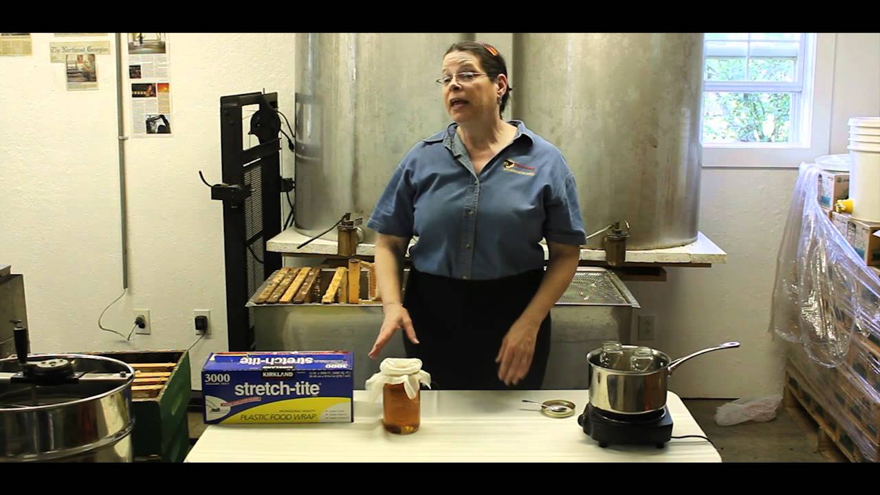 Preparing Honey Show Entries -- Strained Honey