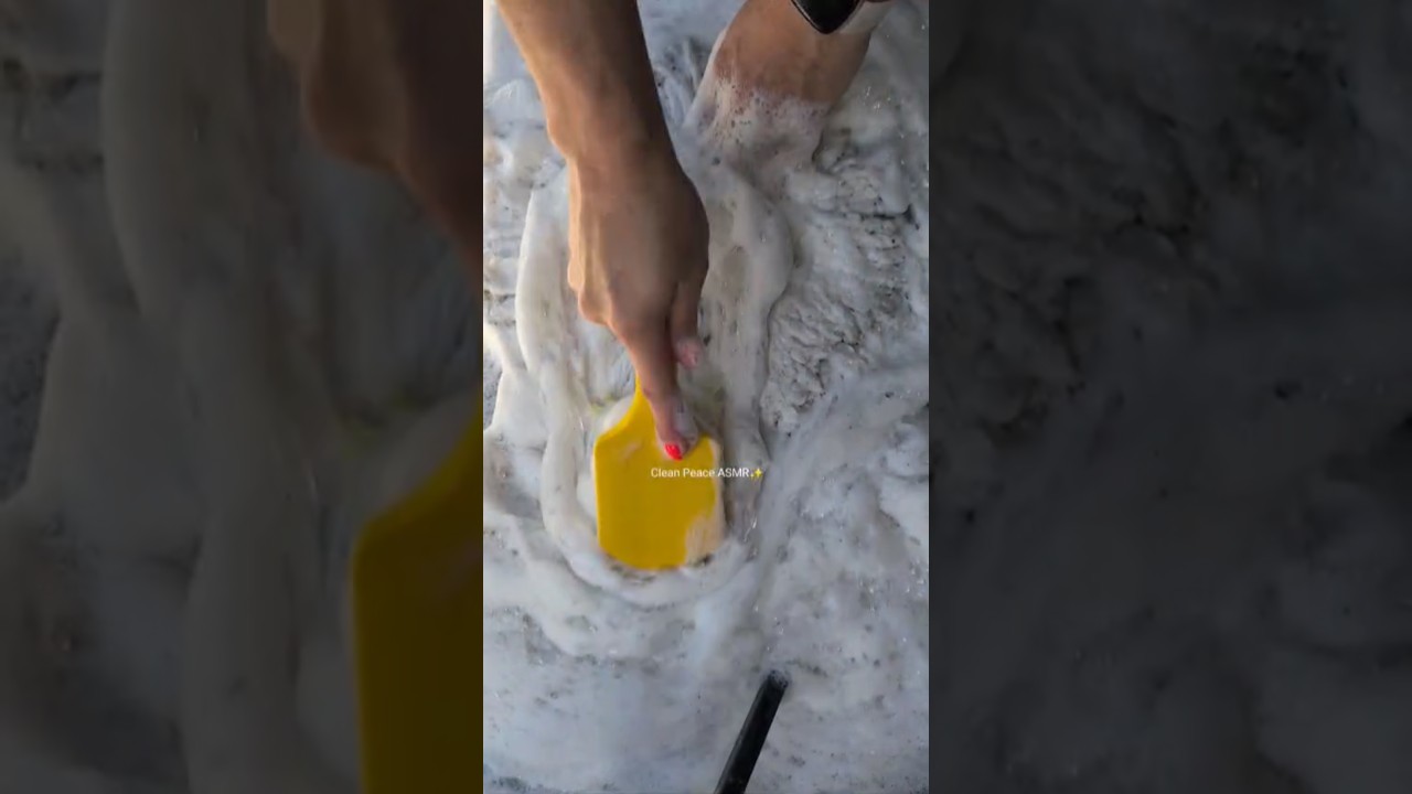 ASMR - Foamy Mophead Scrub 👀✨ #asmr #satisfying #asmrcleaning #foam #sudsy
