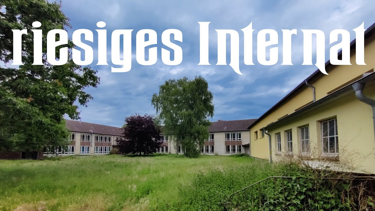 Lost Place: RIESIGES Internat gefunden! | Night Riders Urbex
