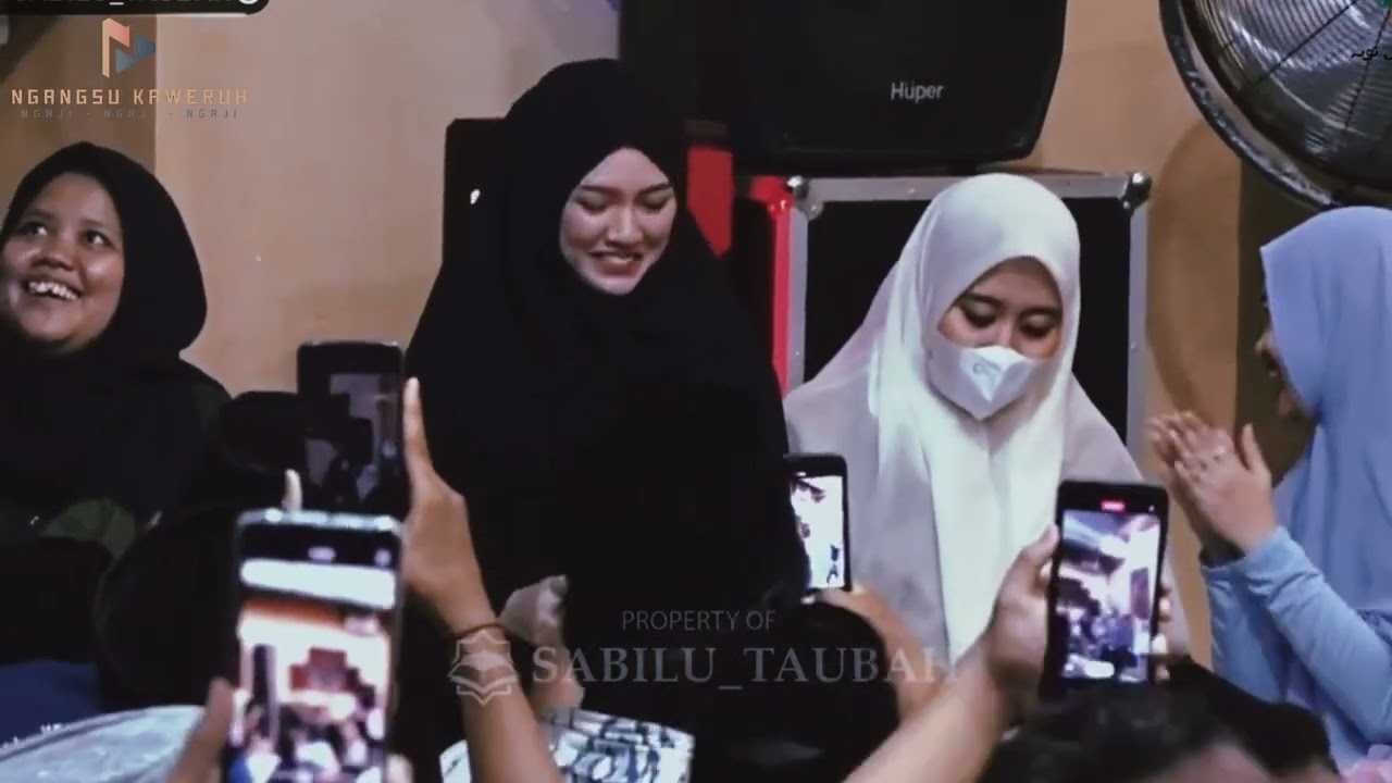 ASMARA HANCUR SHOLAWAT MELUNCUR ( Happy Asmara di Majelis Sabilu Taubah Gus Iqdam )