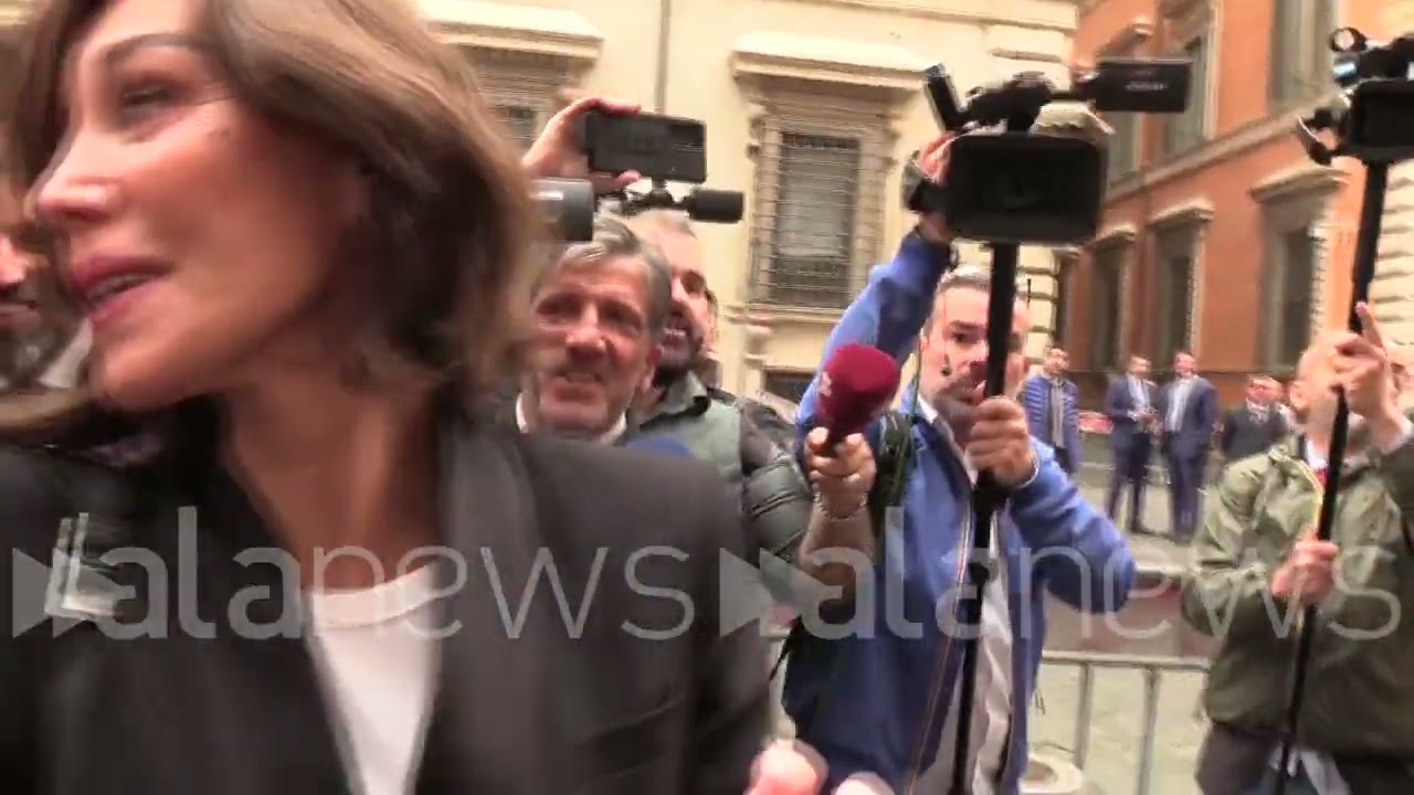 Senato, l'arrivo di Mattarella, Meloni e ministri a Palazzo Madama