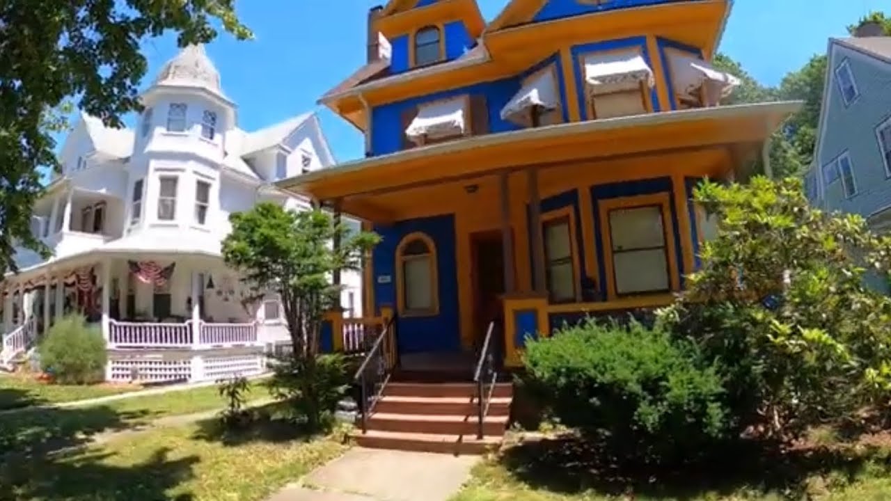 Historic Homes • Forest Park Heights • Springfield, MA • 6/25/22