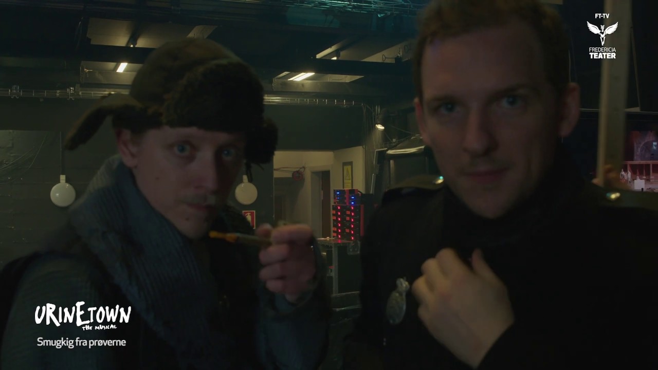 Det er noget pis med Lars og Thomas: Vlog | Urinetown – The Musical