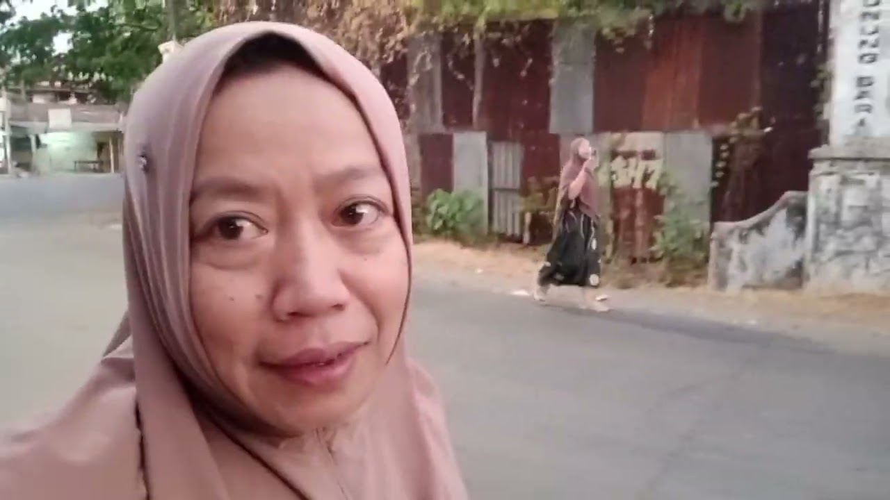 Sebelum balik ke Selayar buatkan dulu makanan kesukaan bapak‼️balik keselayar bersama kakak pertama.