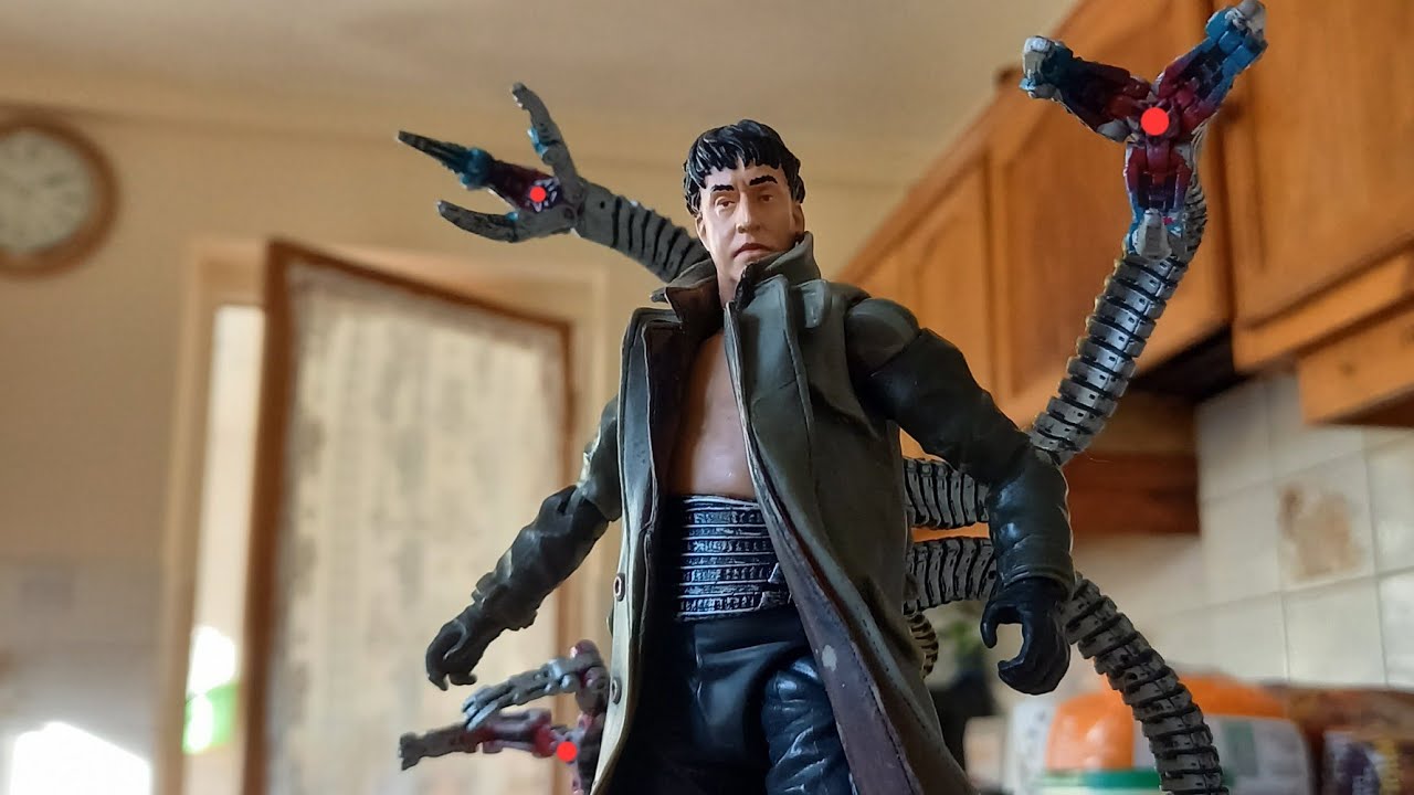 Toybiz Spiderman 2 Doctor Octopus (Bendable Tentacles Version) Best Version!!! Review