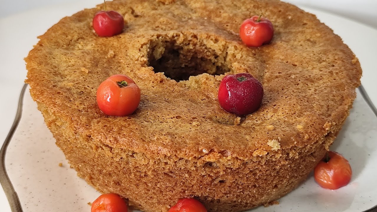 Bolo de Acerola Fofinho 