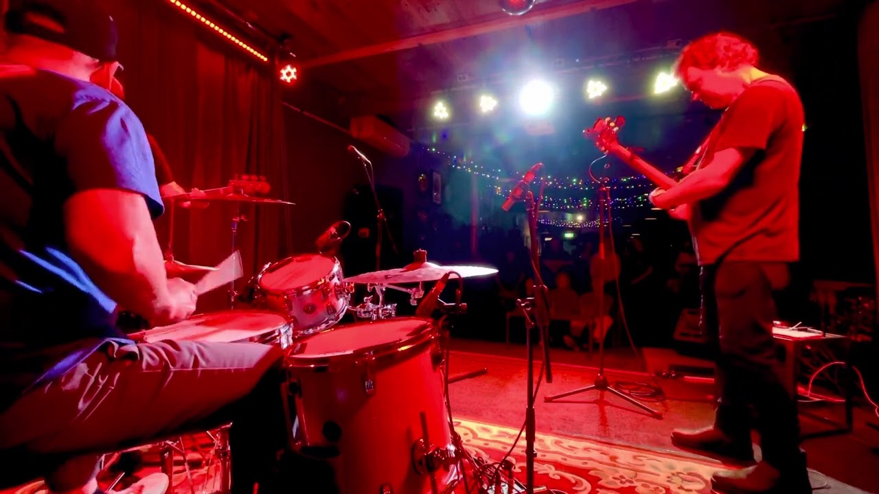 Andrew Swann jamming