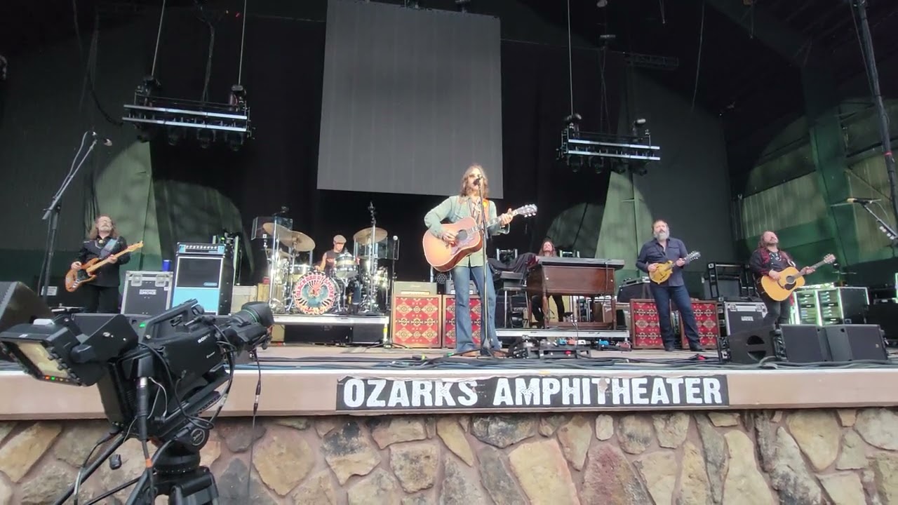 Blackberry Smoke-Azalea