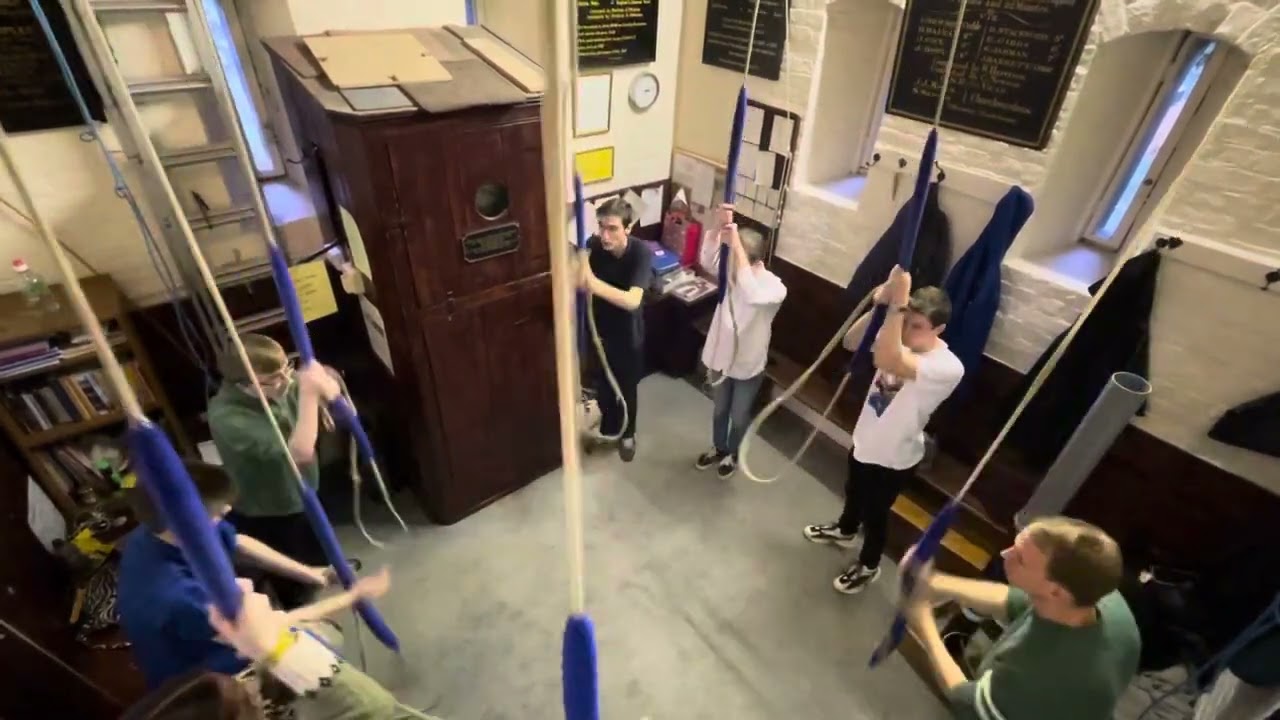 🇬🇧Bellringing at St Anne’s Highgate, Greater London