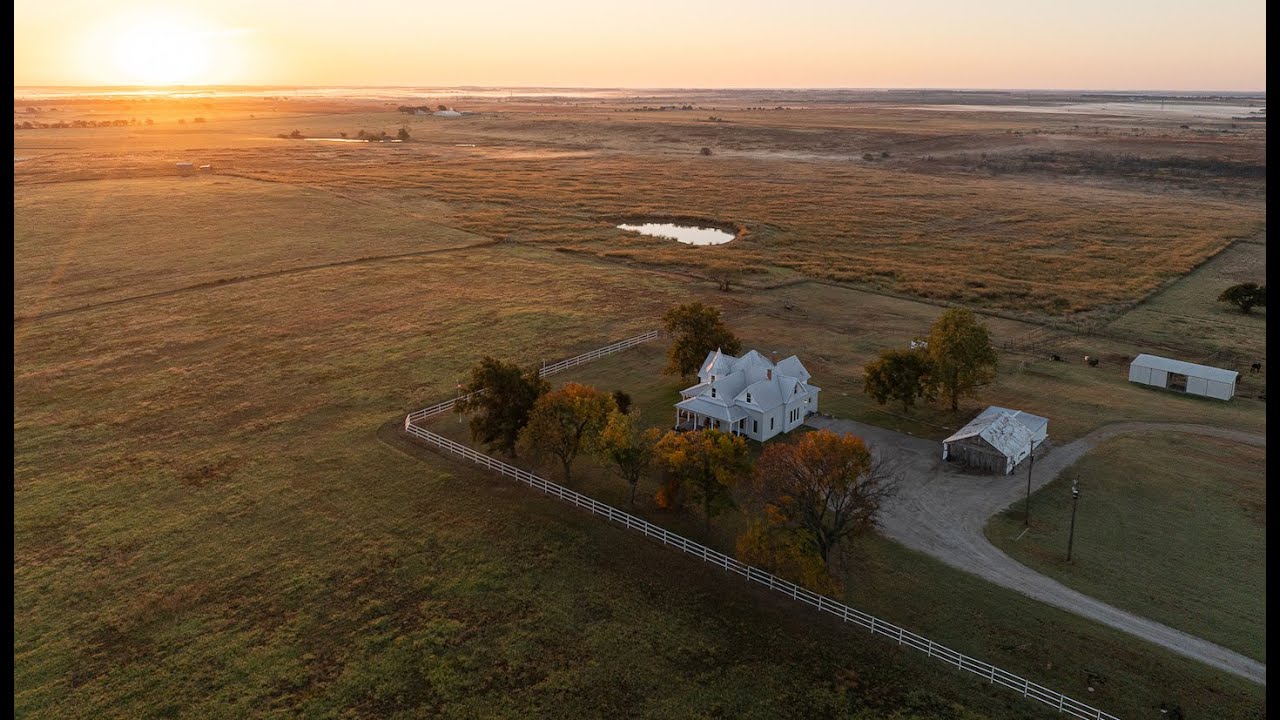 Y-Knot Ranch - Historic Charm | Briggs Freeman Sotheby's International Realty