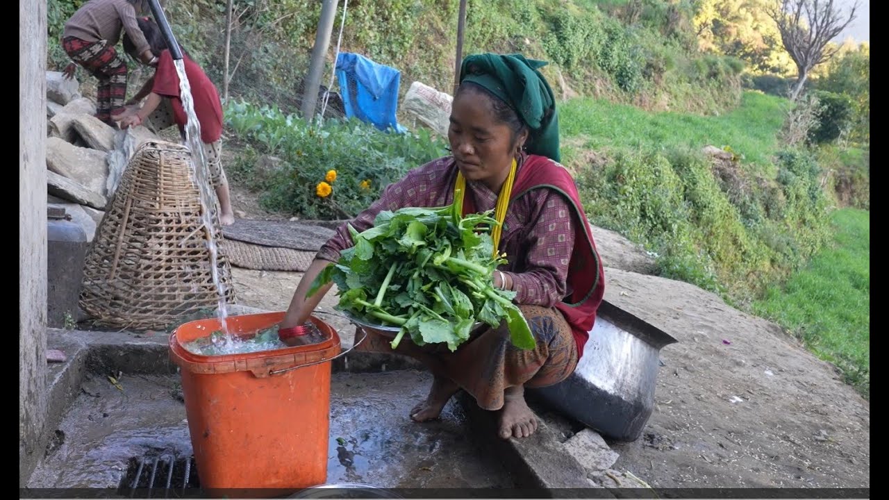 How to cook curry of organic vegetables and eat together inside village kitchen