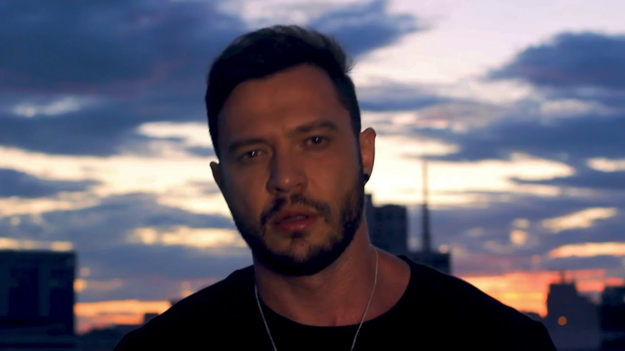 Na Hora de Amar - Bruno Araujo