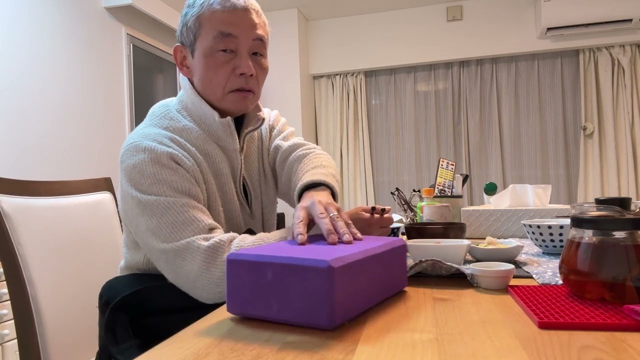 手術後1週間で右手を使って食事に挑戦 | 62歳 腱板断裂手術回復からの記録Vol.7