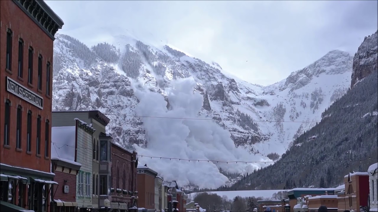 Massive avalanche in  captured in Telluride Colorado on camera