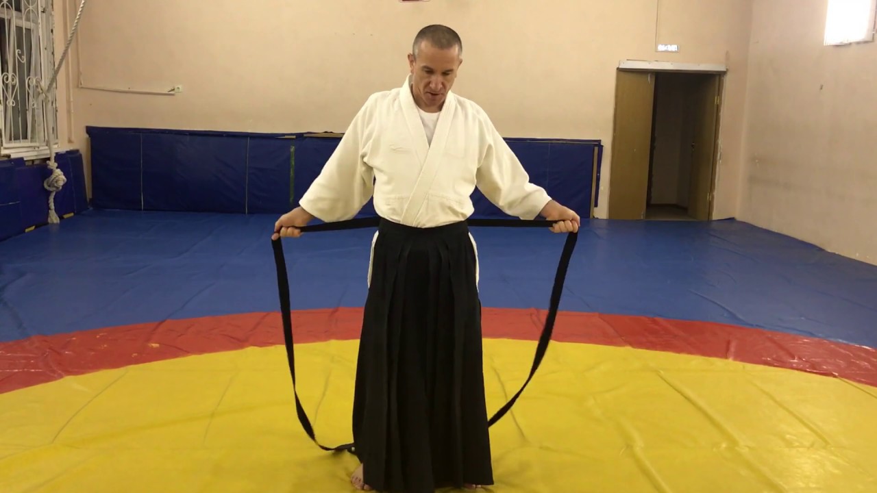 3-й способ одевания хакама