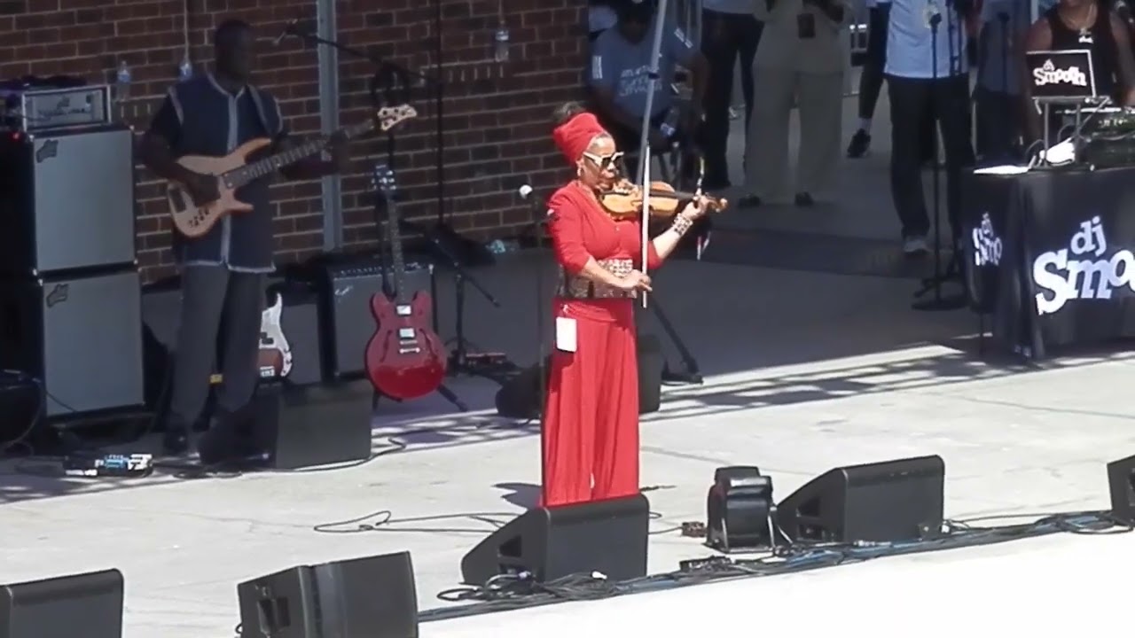 'Lady In Red' Karen Briggs - 
