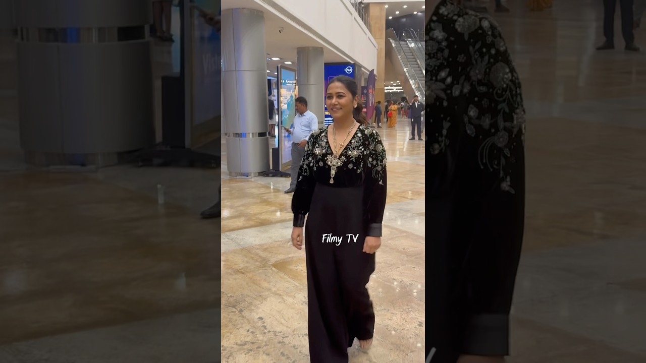 Sukumar wife Thabitha Bandreddi snapped at She Awards in Hyderabad