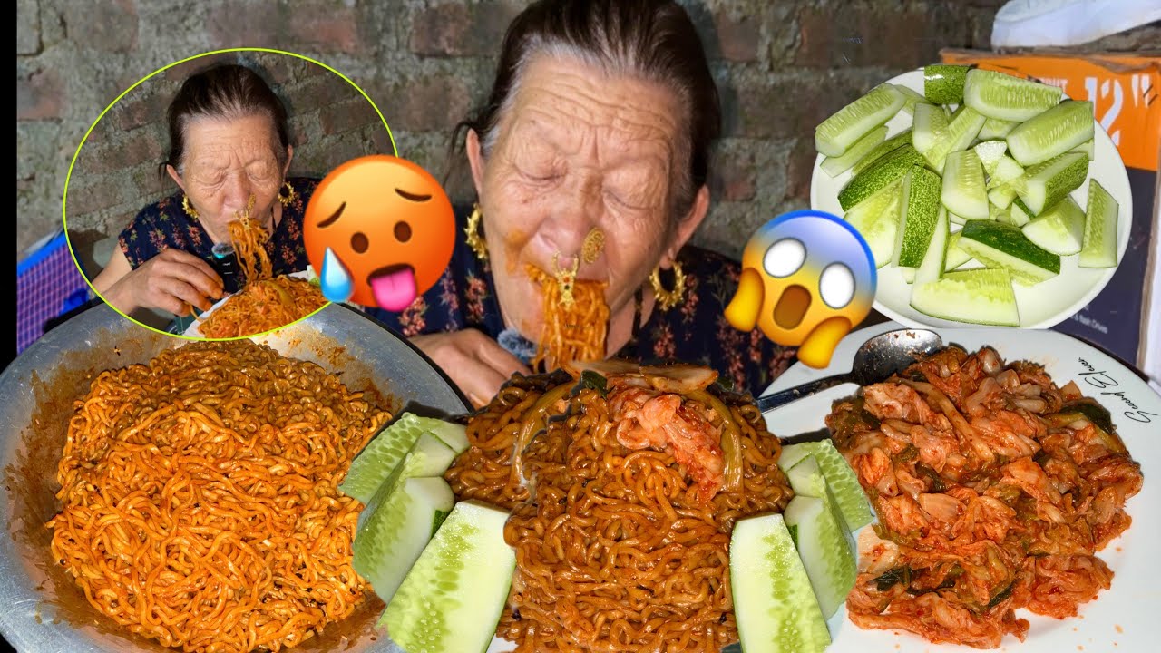 Buldak hot chicken spicy noodles Aamako Mukbang 😱🥵@railila16