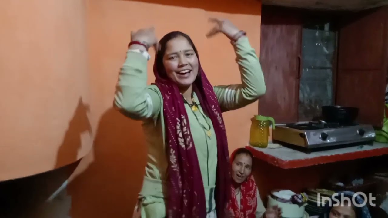 पूजा के आखिरी दिन हमने की मस्ती #पहाड़ीlifestyle 