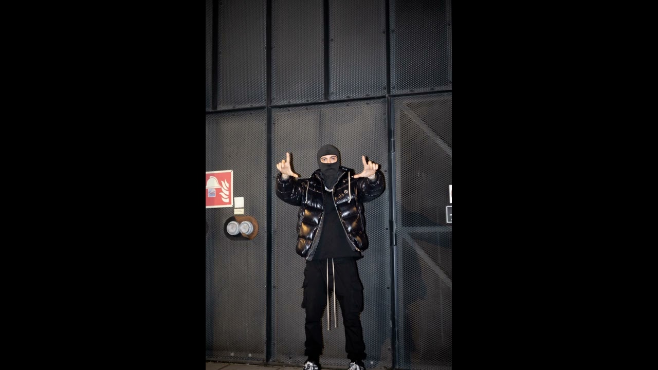 MALIK MONTANA - ANTONIO BANDERAS