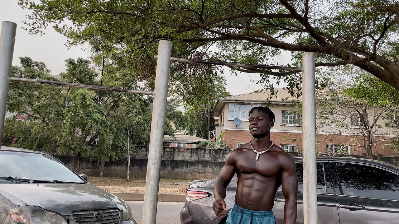Outdoor training?  #calisthenics #strengthtraining #cardio #fyp #fitness