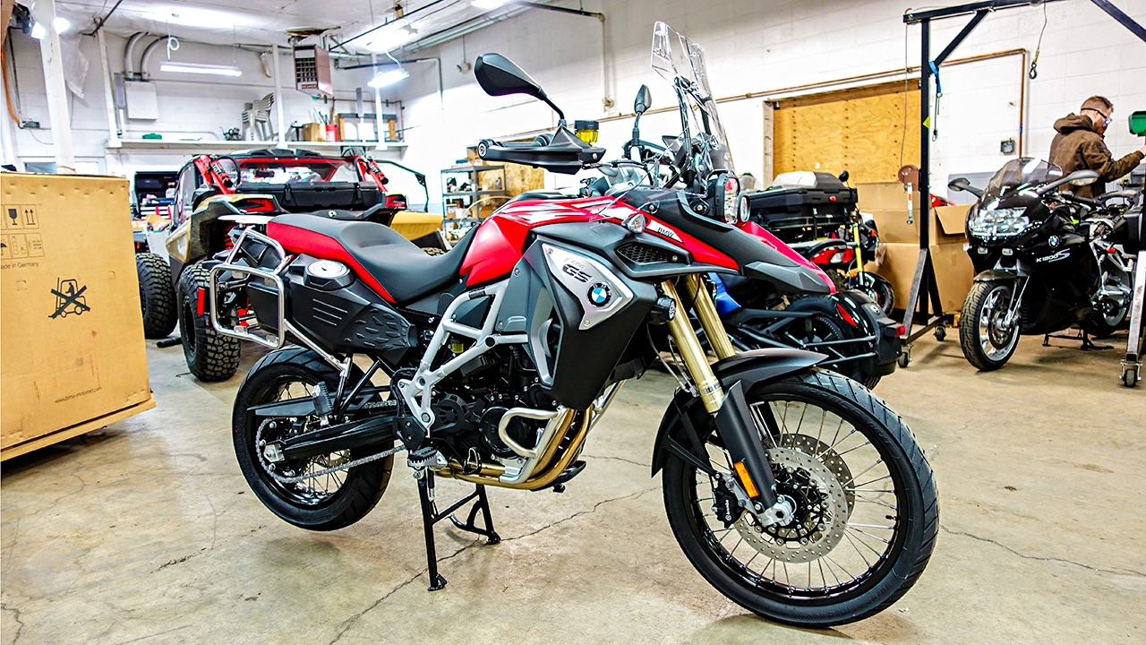 I Test Ride This Beauty!! - 2017 BMW F800GSA! | TheSmoaks Vlog_445