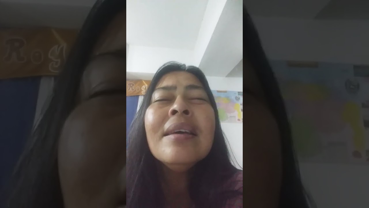 Y al estar aquí delante de ti te adoraré. Coro. Alabanzas al PHESD.