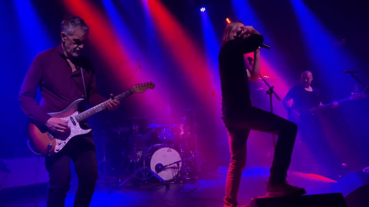ESTRA - Risveglio - live @New Age Roncade - dicembre 2025