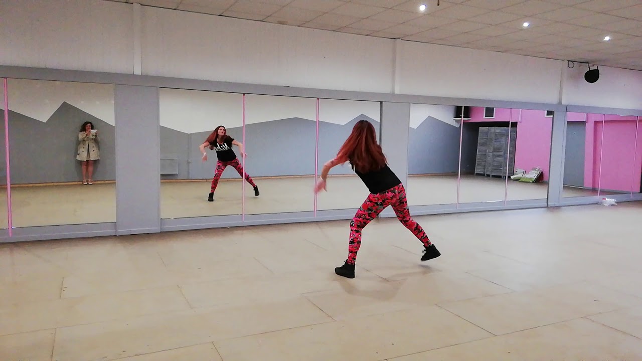 Zumba Laura - Firehouse mix French cancan